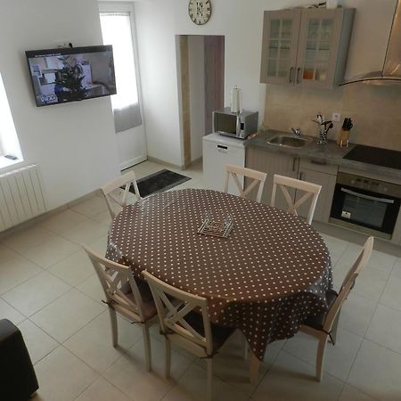 Gite Utah Saint-Laurent-sur-Mer Room photo